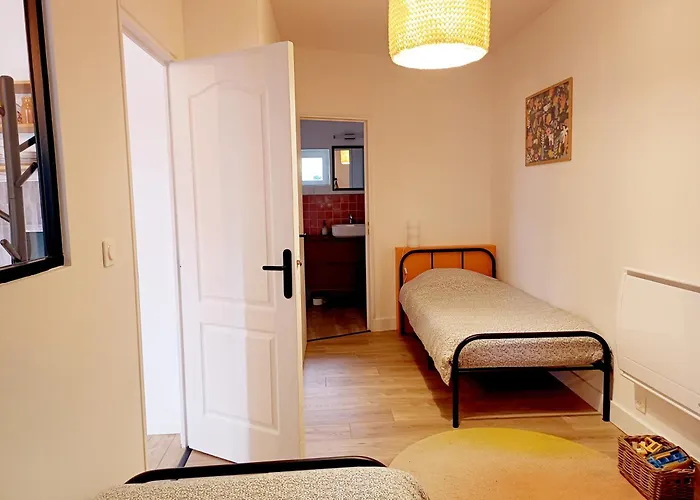 La Garenciere - Les Hirondelles *